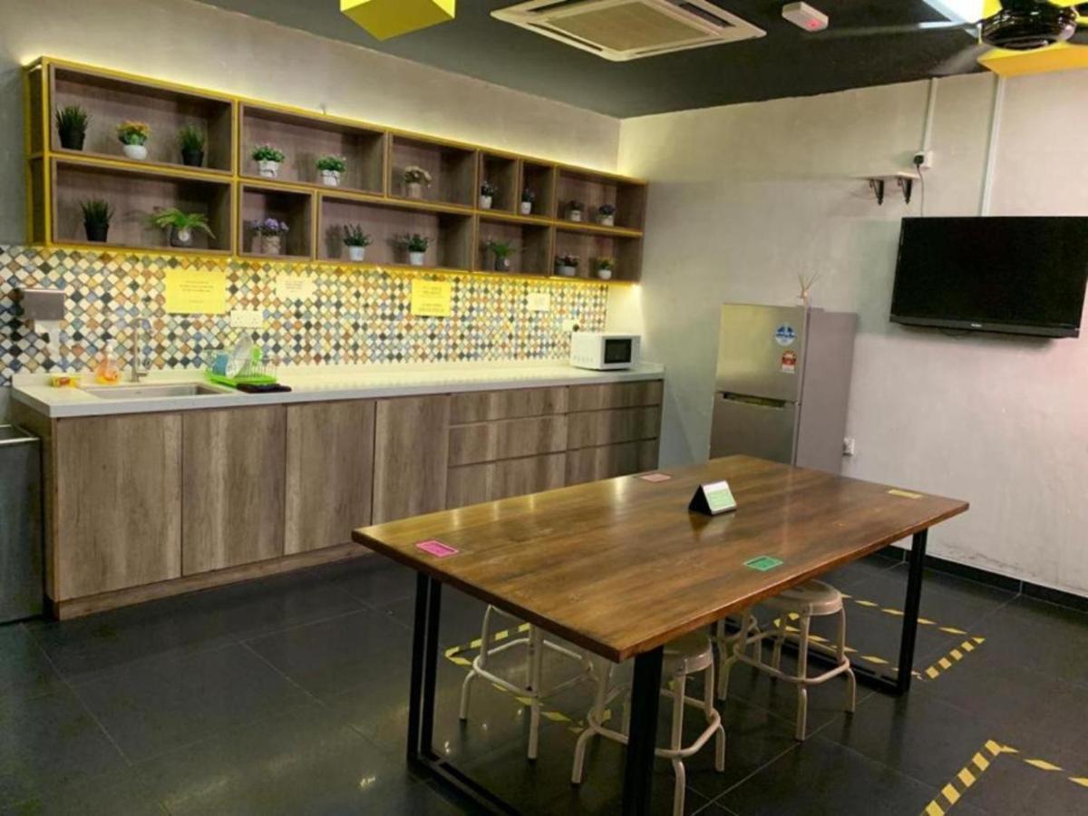 สไมล์ โฮเต็ล ดาเนา โกตา Hotel กัวลาลัมเปอร์ ภายนอก รูปภาพ